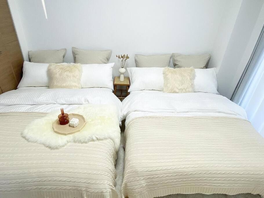 Open Sale: Spacious Namba Apartment near Dotonbori Osaka Exterior photo